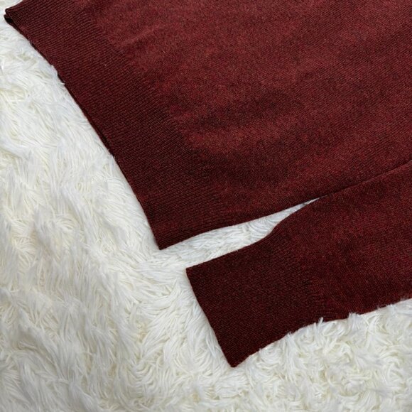 Burberrys Vintage Sweater Unisex 100% Pure lambswool - Picture 9 of 9